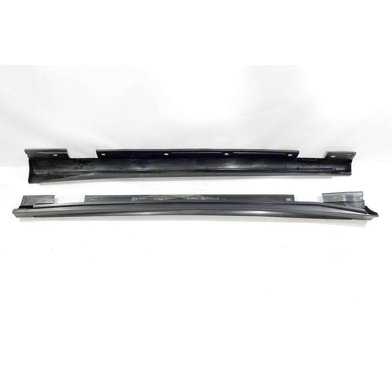 Mercedes W176 A45 2012/15 AMG Style Side Skirts