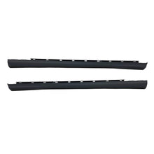 Lade das Bild in den Galerie-Viewer, Mercedes W203 C32 AMG Design Side Skirts
